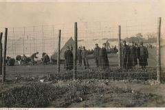 Stalag IIIB Amtitz-obóz namiotowy-żołnierze